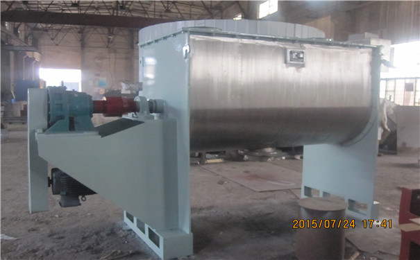 臥式螺帶混合機(jī)